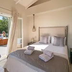Luxury Fiscardo Walk - Heated Pool & Jacuzzi וילה פיסקרדו