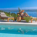 别墅 Luxury Fiscardo Walk - Heated Pool & Jacuzzi 费斯卡尔德宏