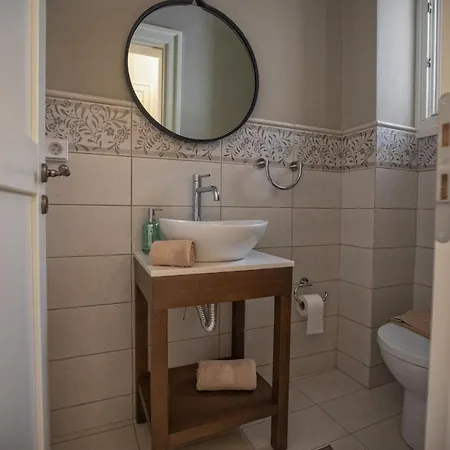 Villa Luxury Fiscardo Walk - Heated Pool & Jacuzzi